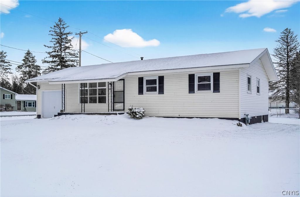 5887 Sutton Drive, Cicero, NY 13039