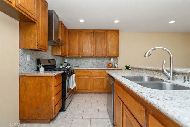 16032 Timberhill, Cerritos, CA 90703