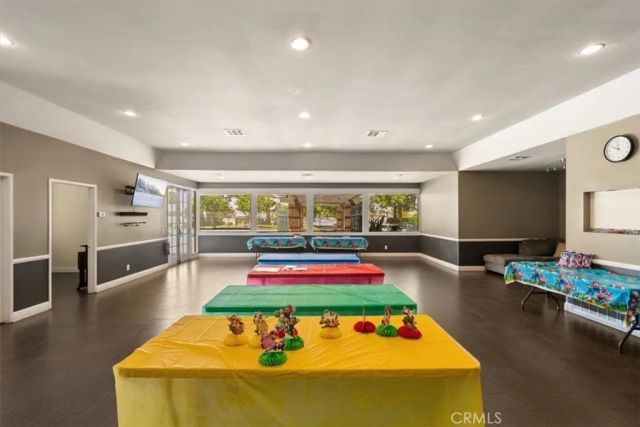 16032 Timberhill, Cerritos, CA 90703