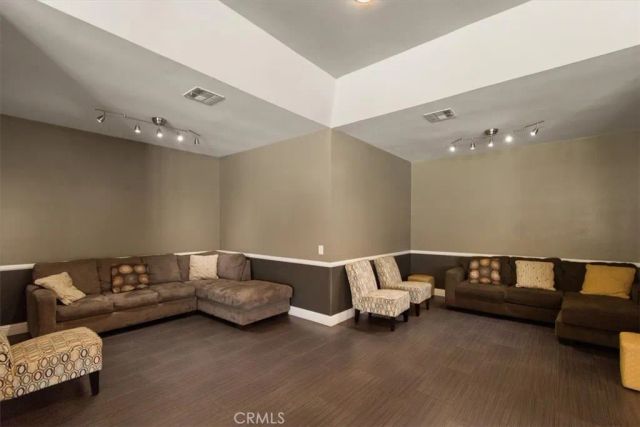 16032 Timberhill, Cerritos, CA 90703