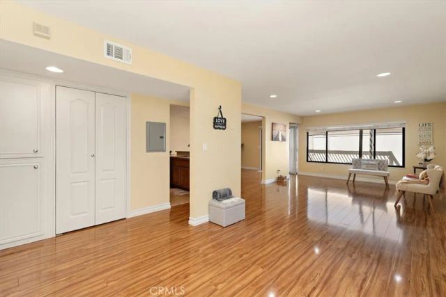 16032 Timberhill, Cerritos, CA 90703