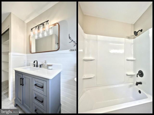 880 SPRINGVALE RD, Red Lion, PA 17356