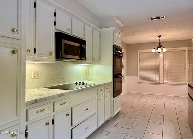 109 Camp Garaywa Road, Clinton, MS 39056