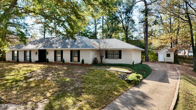 109 Camp Garaywa Road, Clinton, MS 39056