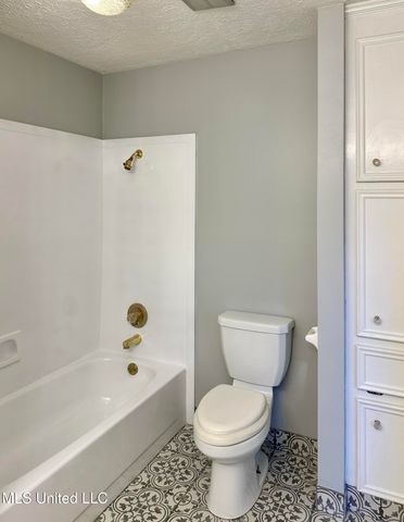 109 Camp Garaywa Road, Clinton, MS 39056