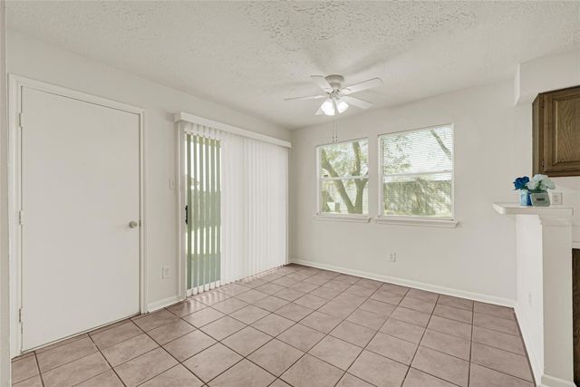 4910 Brownfields Court, Houston, TX 77066