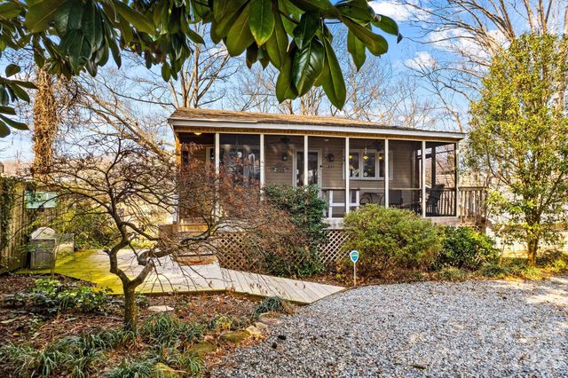 1331 Hickory Point Drive, Lexington, NC 27292