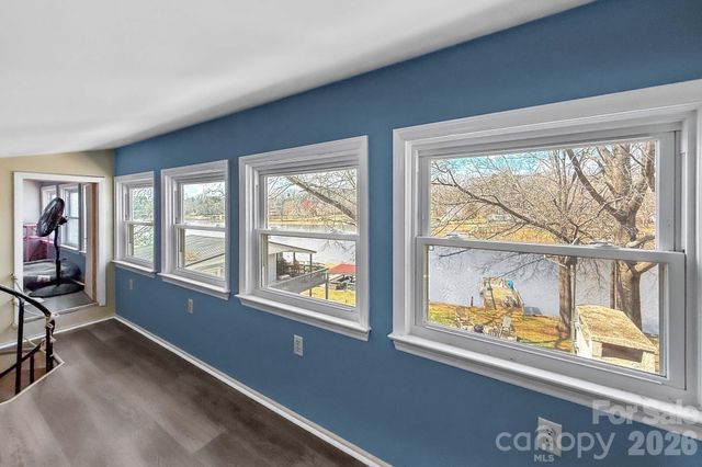 1331 Hickory Point Drive, Lexington, NC 27292