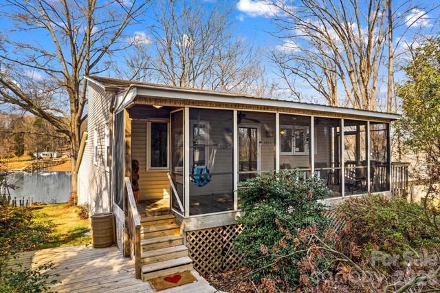 1331 Hickory Point Drive, Lexington, NC 27292