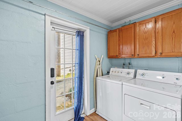 1331 Hickory Point Drive, Lexington, NC 27292