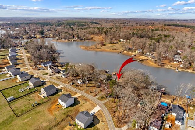 1331 Hickory Point Drive, Lexington, NC 27292