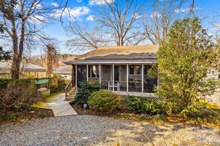 1331 Hickory Point Drive, Lexington, NC 27292