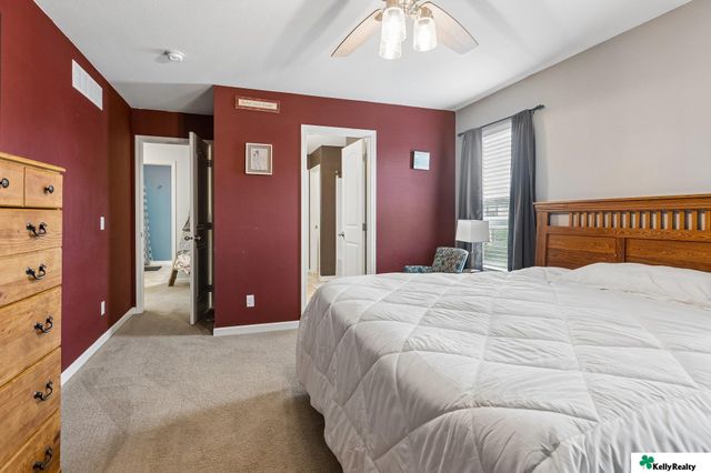 15079 Mormon Circle, Bennington, NE 68007