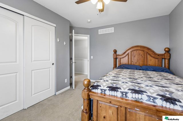 15079 Mormon Circle, Bennington, NE 68007