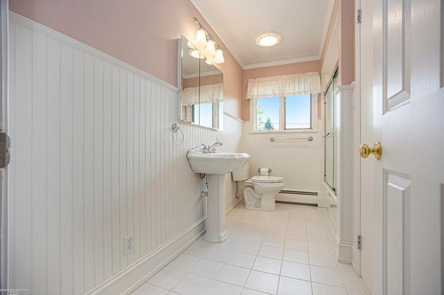 3162 Mcclure Drive, Troy, MI 48084