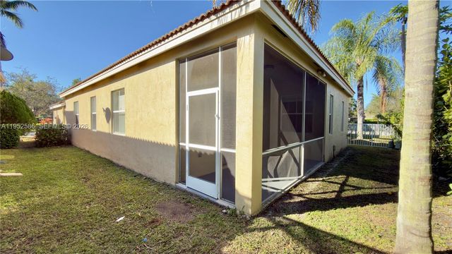 1792 Aspen Ln 1792, Weston, FL 33327