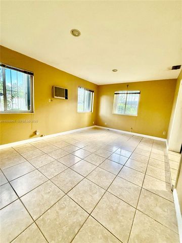 2801 SW 92nd Ct, Miami, FL 33165