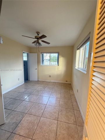 2801 SW 92nd Ct, Miami, FL 33165