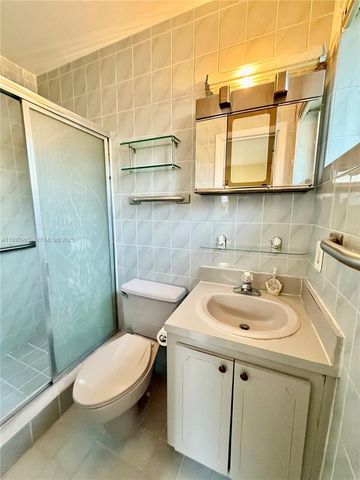 2801 SW 92nd Ct, Miami, FL 33165