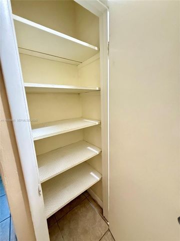 2801 SW 92nd Ct, Miami, FL 33165