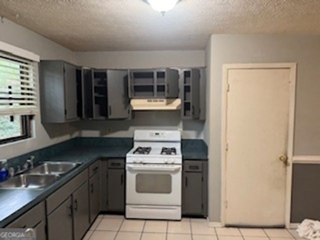 2550 Hallie Mill Road, South Fulton, GA 30349