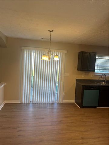 4197 Grant Forest Circle, Ellenwood, GA 30294