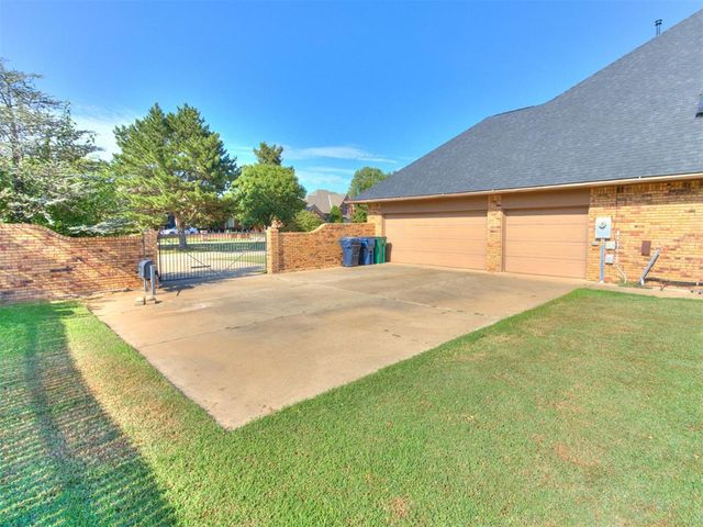 2108 Dansmere Avenue, Oklahoma City, OK 73170