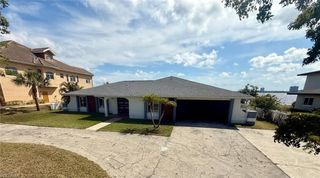 111 E North Shore AVE, North Fort Myers, FL 33917