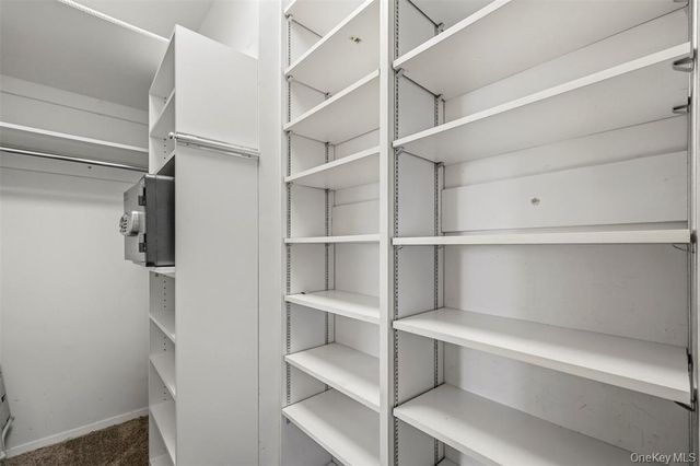 26910 Grand Central Pkwy Apt 19K, New York City, NY 11005