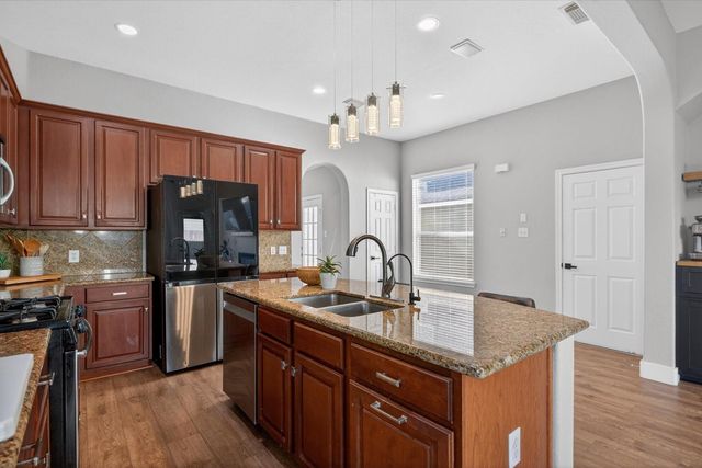 31 Jadewing Court, The Woodlands, TX 77381