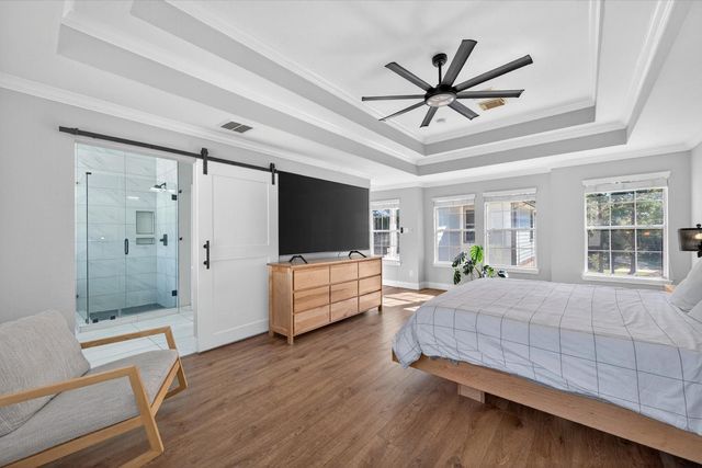 31 Jadewing Court, The Woodlands, TX 77381