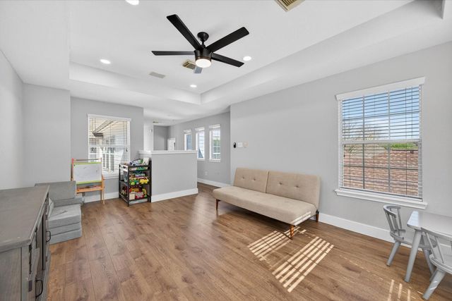 31 Jadewing Court, The Woodlands, TX 77381