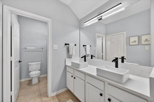 31 Jadewing Court, The Woodlands, TX 77381