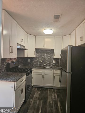 3195 Highpoint Court, Snellville, GA 30078