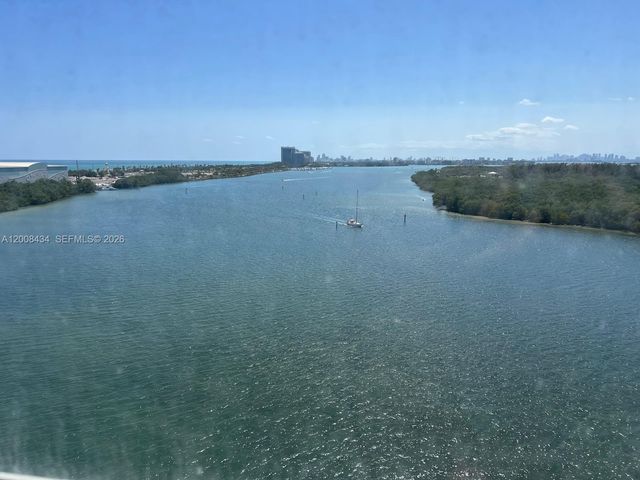 500 Bayview Dr 1120, Sunny Isles Beach, FL 33160