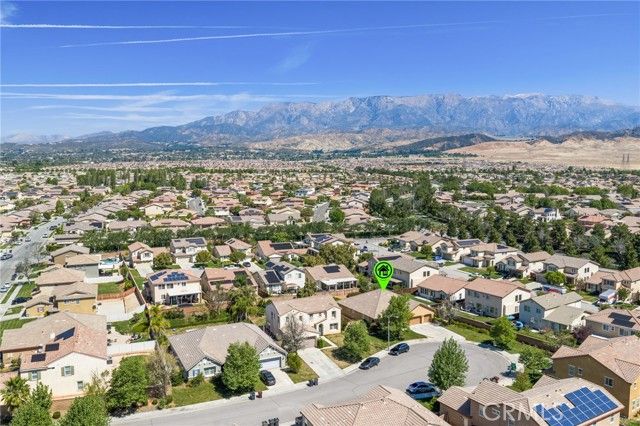 1464 Petunia Court, Beaumont, CA 92223