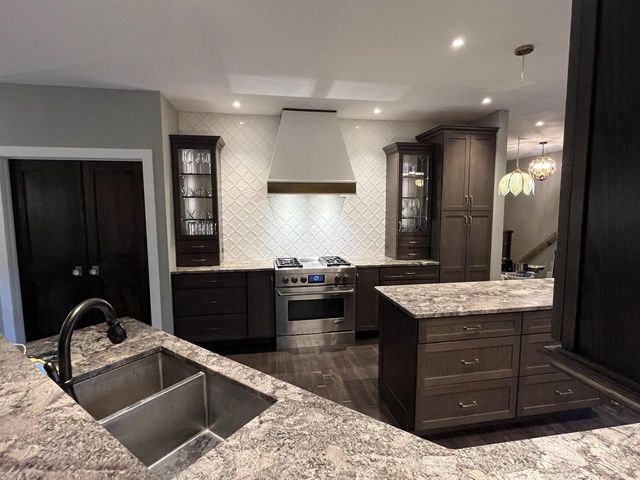 16970 W Small ROAD, New Berlin, WI 53151