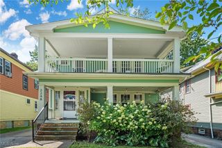 2248 Rexwood Road, Cleveland Heights, OH 44118
