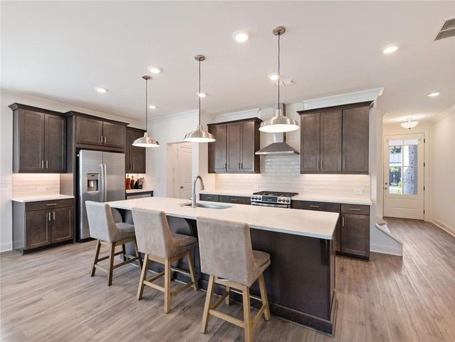 5111 Riden Way, Buford, GA 30518