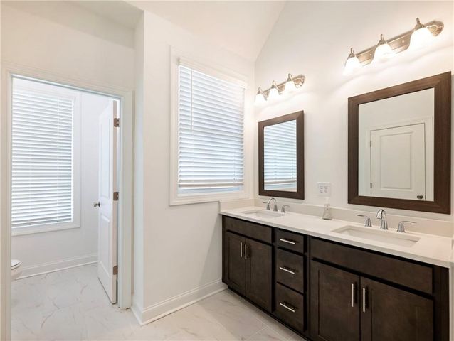 5111 Riden Way, Buford, GA 30518