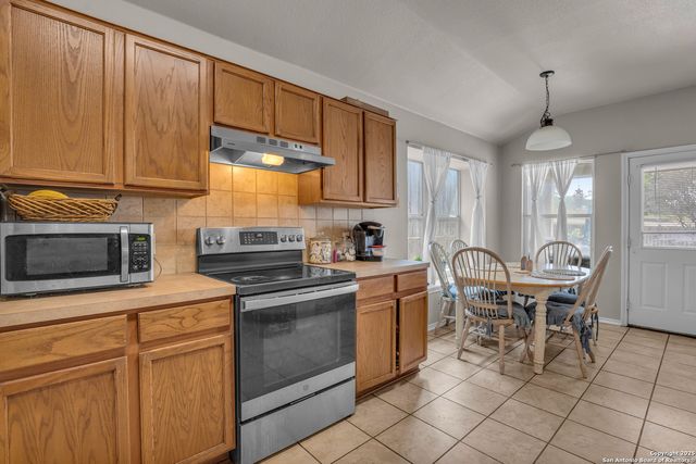 15815 Hastings Park, Selma, TX 78154