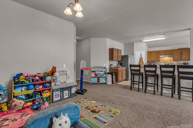 15815 Hastings Park, Selma, TX 78154