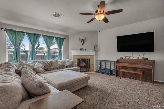 15815 Hastings Park, Selma, TX 78154