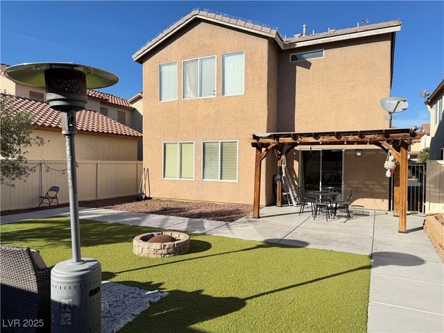 4353 Santa Clarita Avenue, Las Vegas, NV 89115