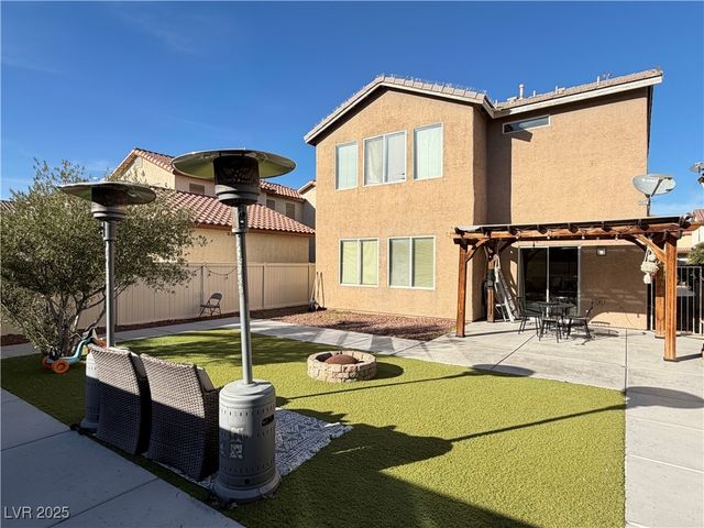 4353 Santa Clarita Avenue, Las Vegas, NV 89115