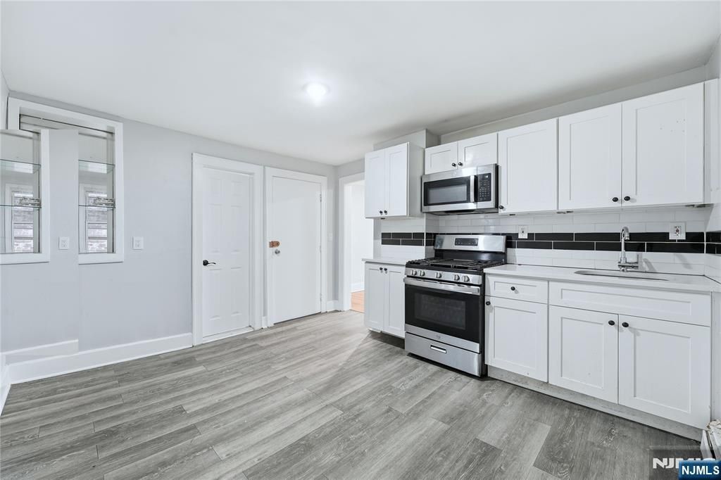 328 John Street, Elizabeth, NJ 07202