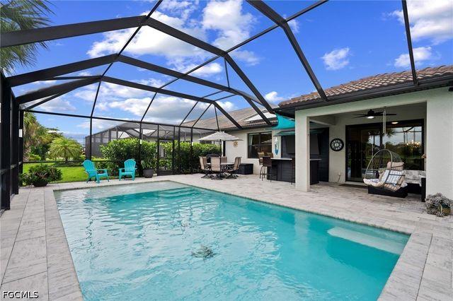 16141 Palmetto Prairie DR, Alva, FL 33920