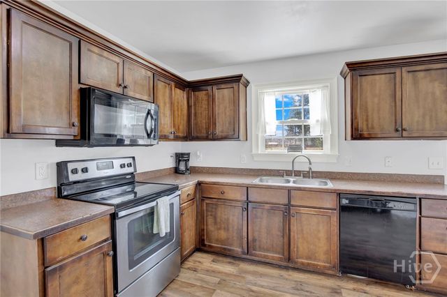 292 Forest Street NE, Ludowici, GA 31316