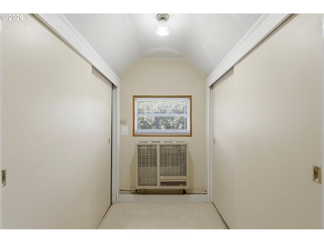 9980 Sw MCDONALD St, Portland, OR 97224