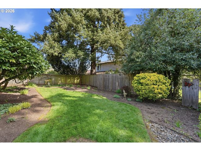 9980 Sw MCDONALD St, Portland, OR 97224